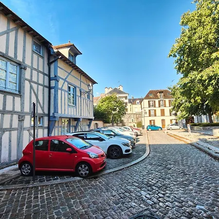 Le Soleil Levant - Cosy Dans Quartier Historique Cathedrale - Mon Groom Lägenhet