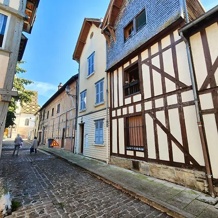 Le Soleil Levant - Cosy Dans Quartier Historique Cathedrale - Mon Groom Lägenhet